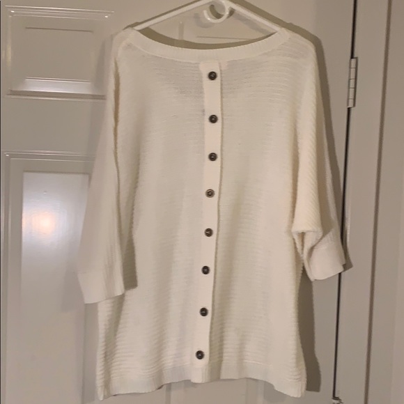 Top - Picture 3 of 3